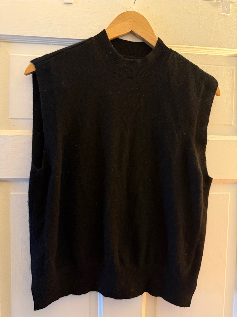 Quince Black Cashmere Sweater Vest